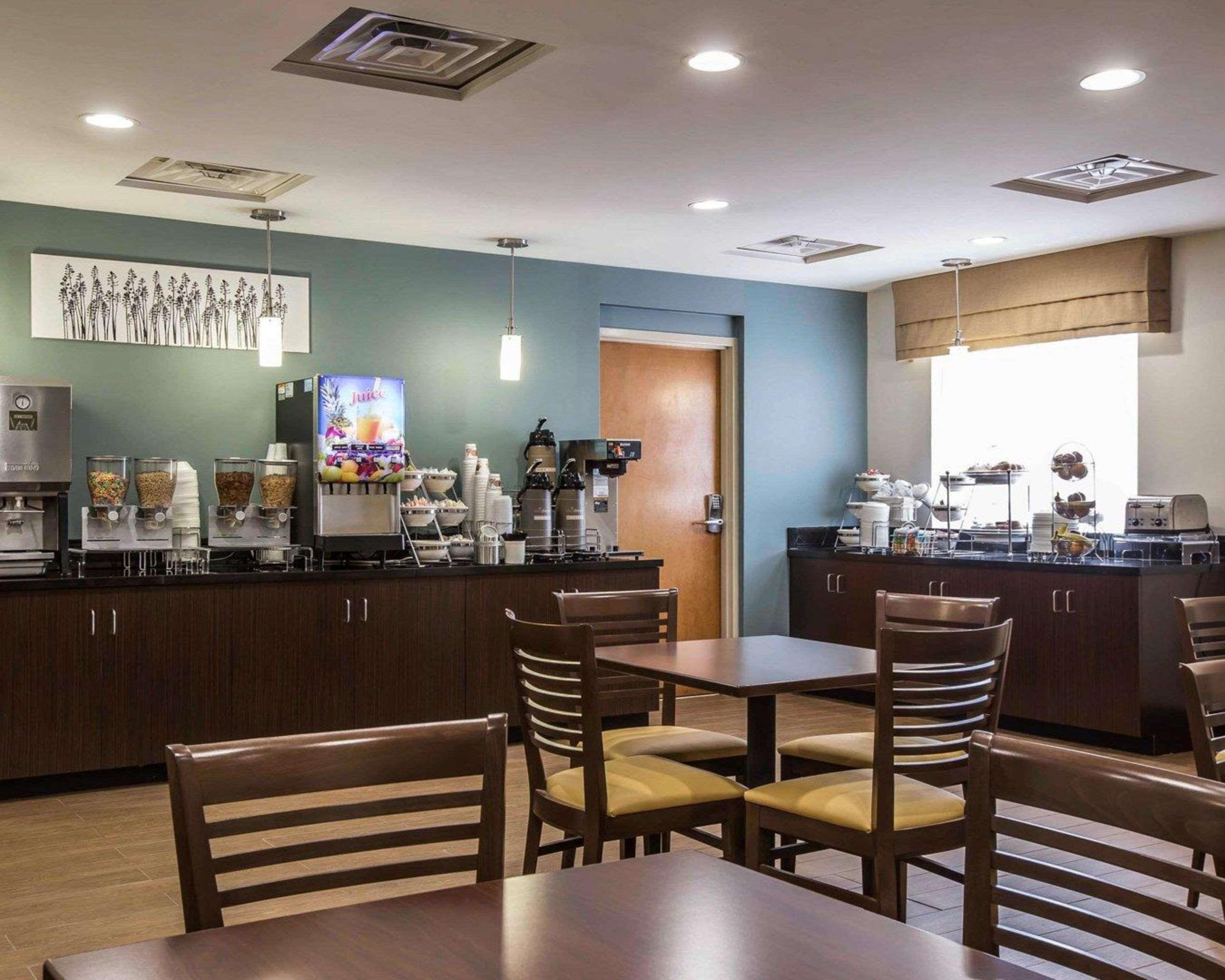 Sleep Inn Greensboro Airport Eksteriør billede