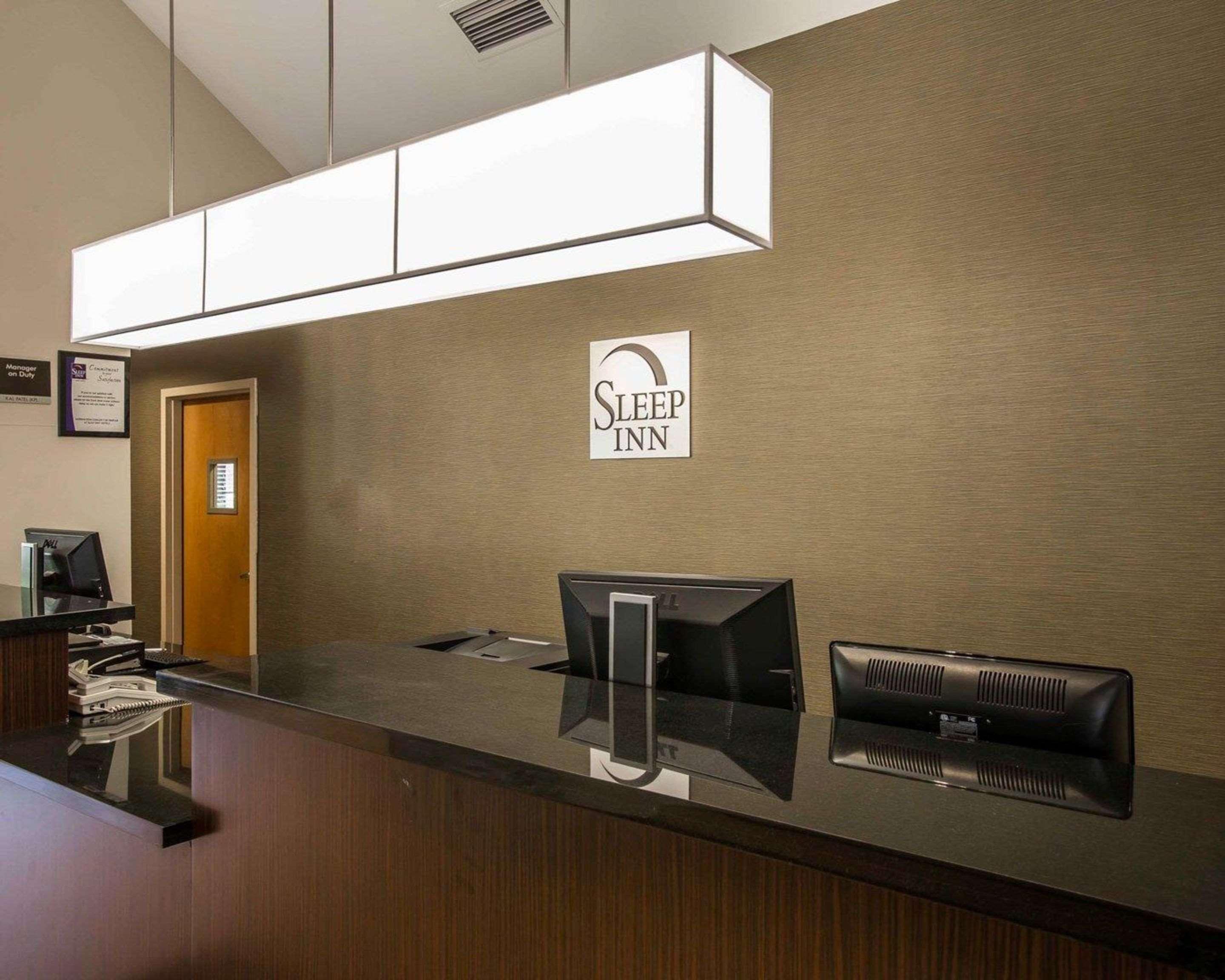 Sleep Inn Greensboro Airport Eksteriør billede