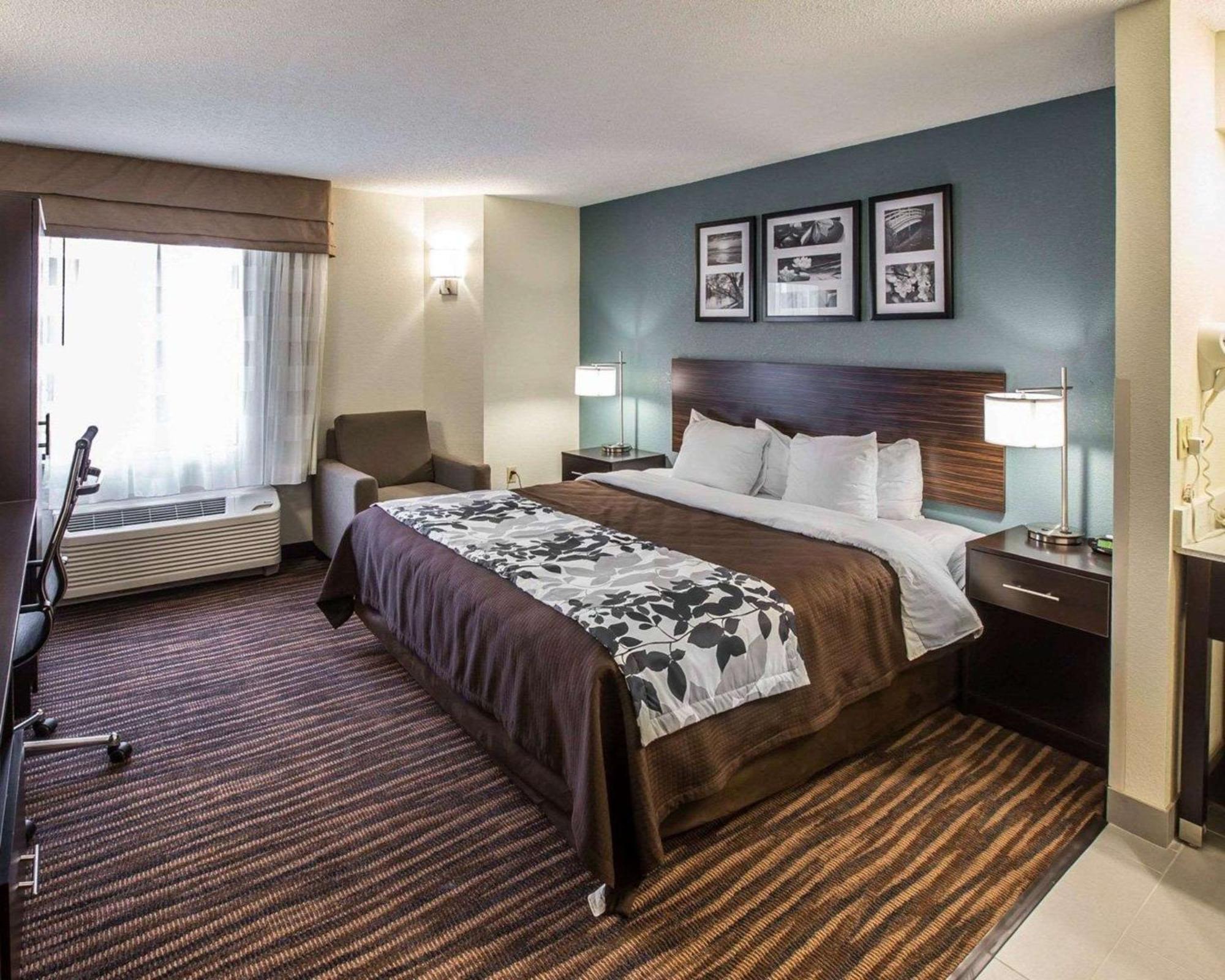 Sleep Inn Greensboro Airport Eksteriør billede