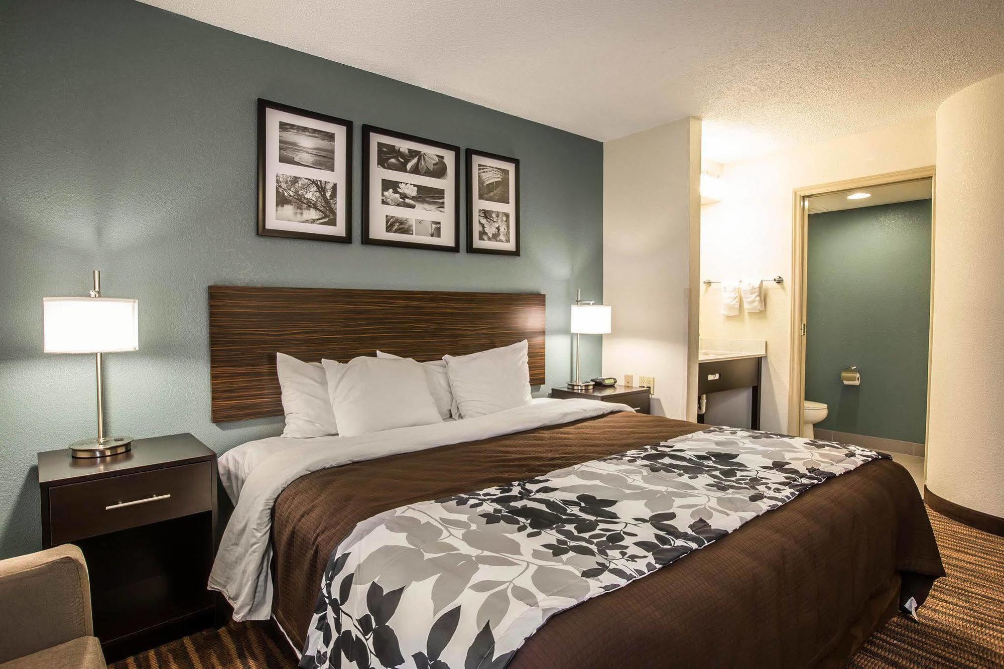 Sleep Inn Greensboro Airport Eksteriør billede